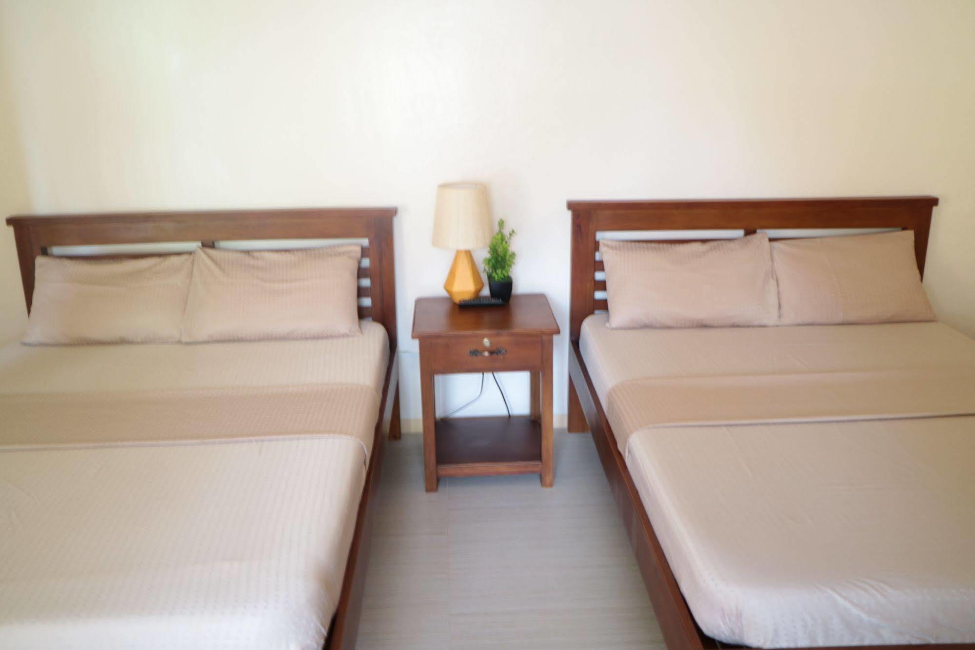 Jannah Glycel Beach House Hotell Guimaras Exteriör bild